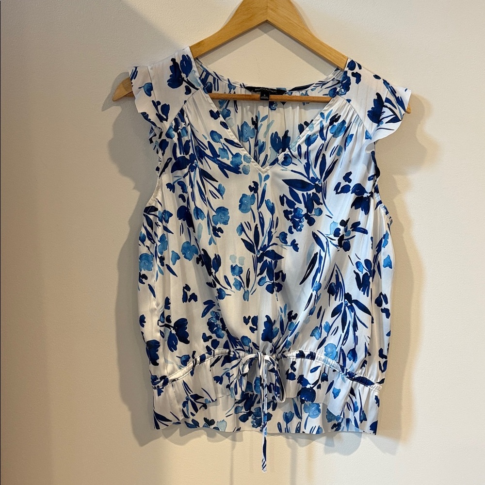 Banana Republic Blue and White Floral Blouse